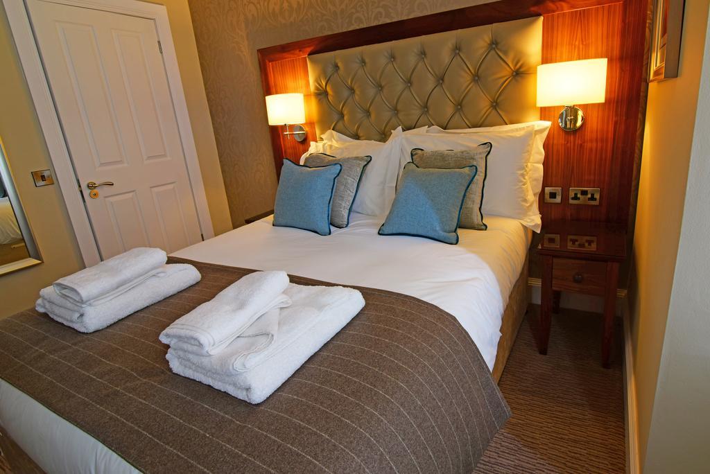 The Townhouse Aberfeldy - Rooms & Breakfast Værelse billede