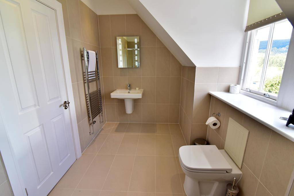 The Townhouse Aberfeldy - Rooms & Breakfast Eksteriør billede