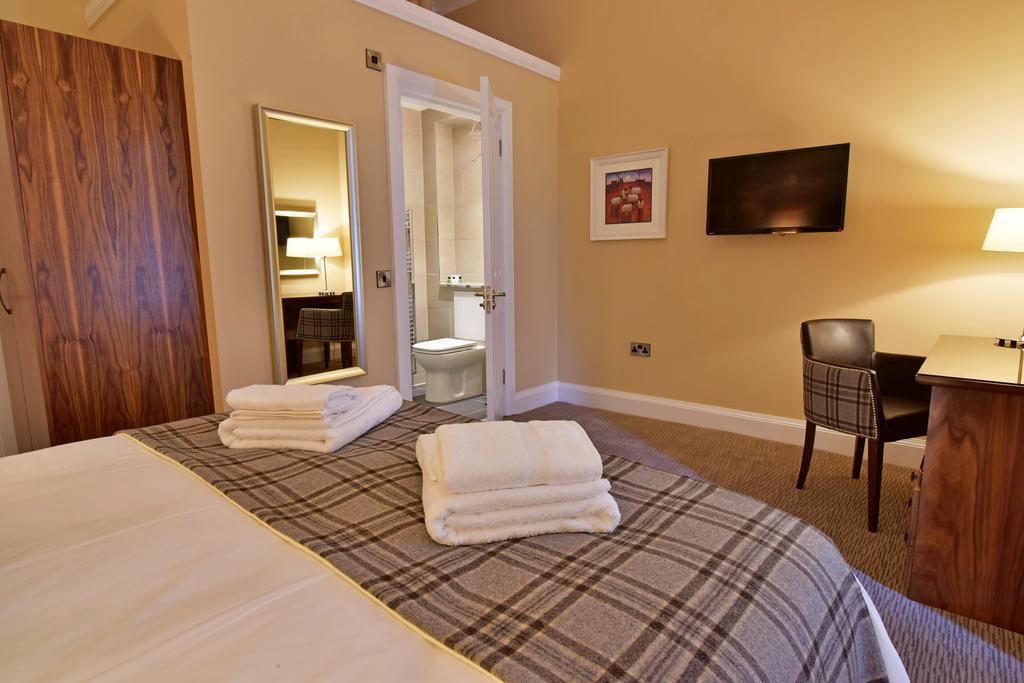 The Townhouse Aberfeldy - Rooms & Breakfast Eksteriør billede