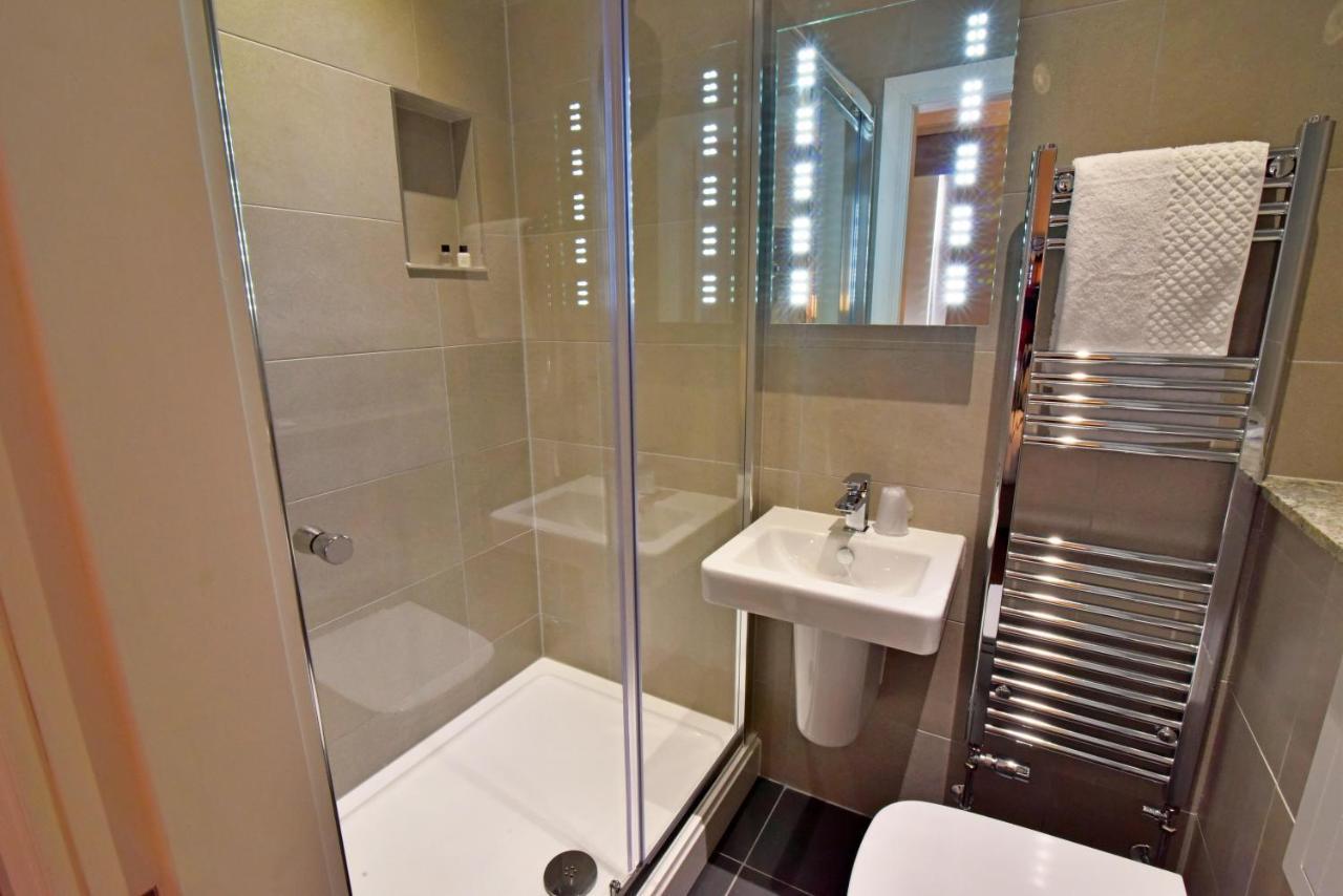 The Townhouse Aberfeldy - Rooms & Breakfast Eksteriør billede