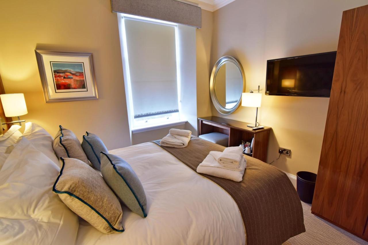The Townhouse Aberfeldy - Rooms & Breakfast Eksteriør billede